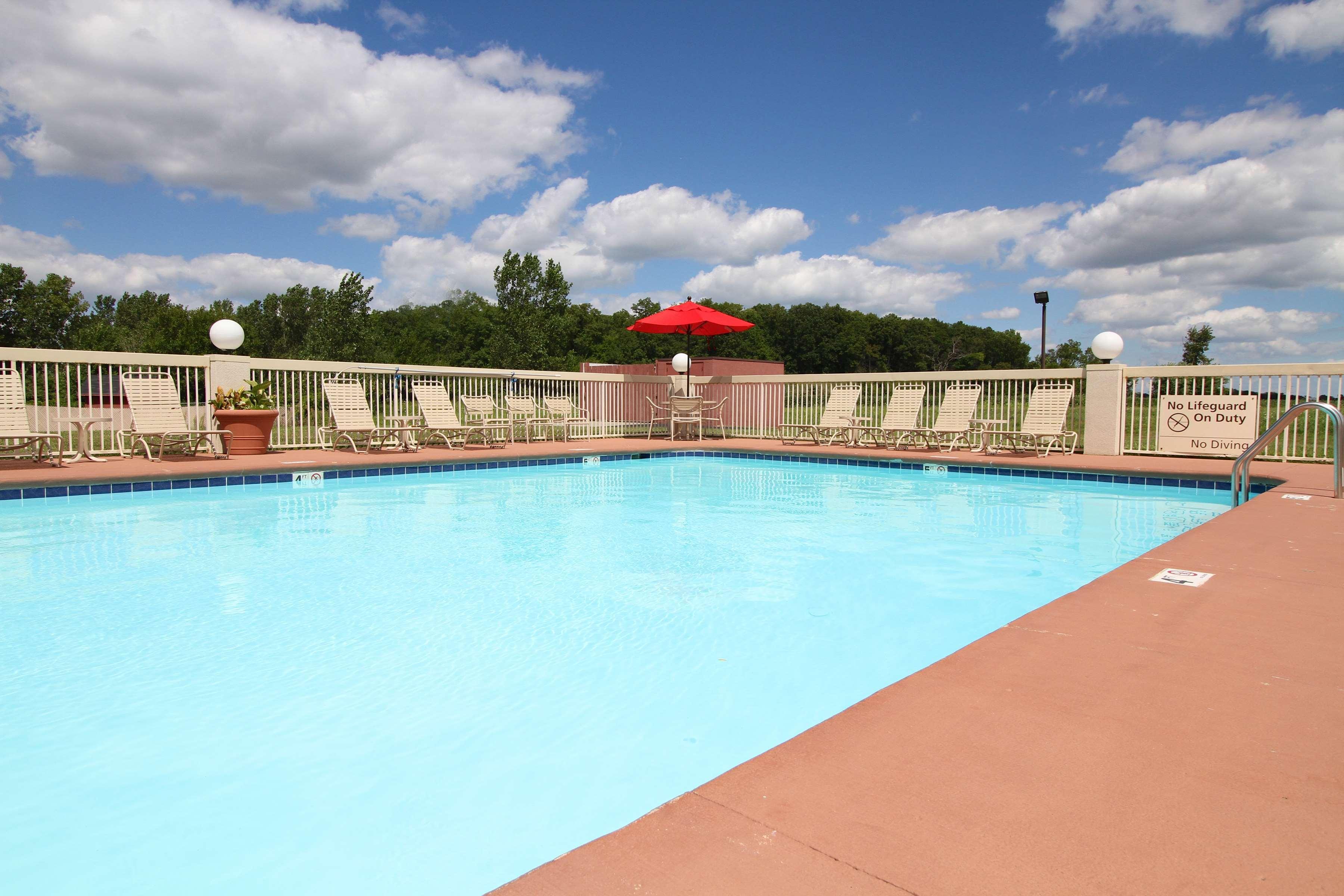 Country Inn & Suites By Radisson, Sandusky South, Oh Milan Екстер'єр фото