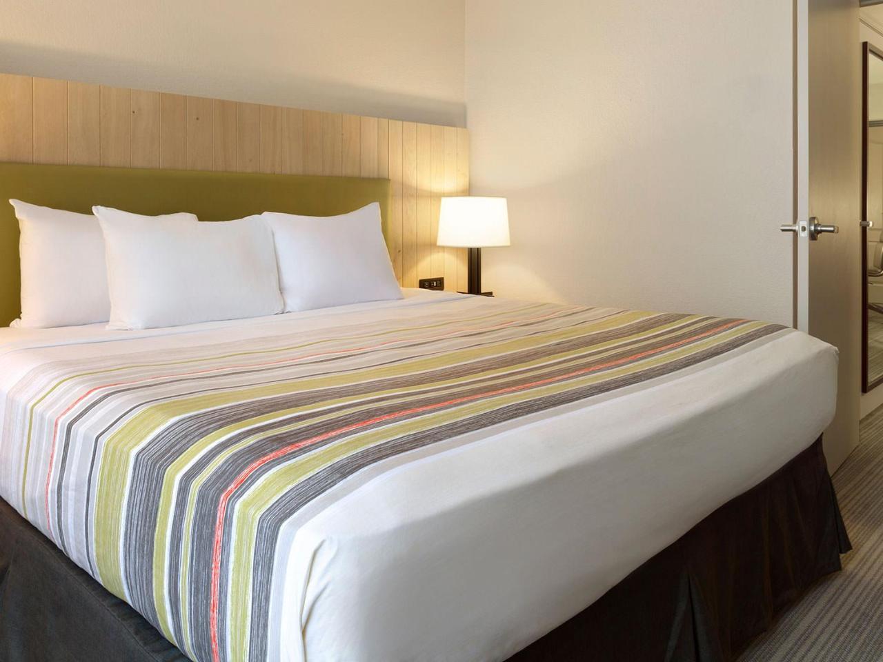 Country Inn & Suites By Radisson, Sandusky South, Oh Milan Екстер'єр фото